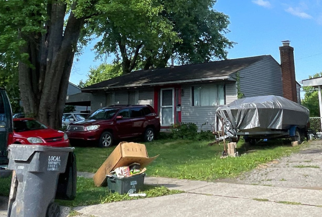 Signal Dr, Columbus, OH 43232 #1