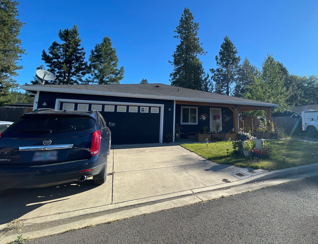 Celtic Cir, Shady Cove, OR 97539