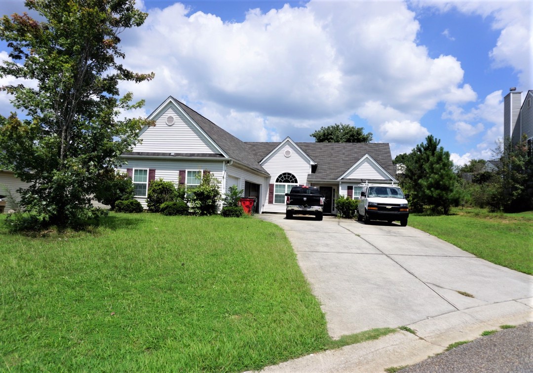 Haymon Ct, Winder, GA 30680