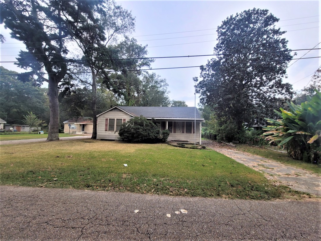 Troy St, Baton Rouge, LA 70811