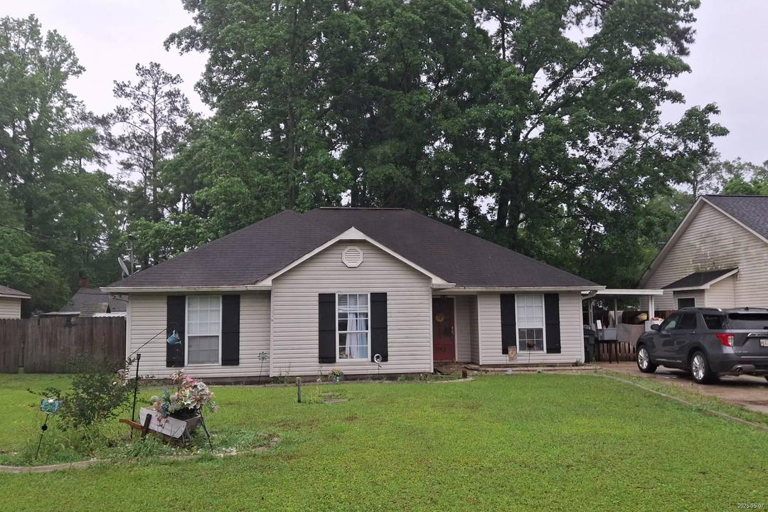 Cawson St, Mandeville, LA 70448