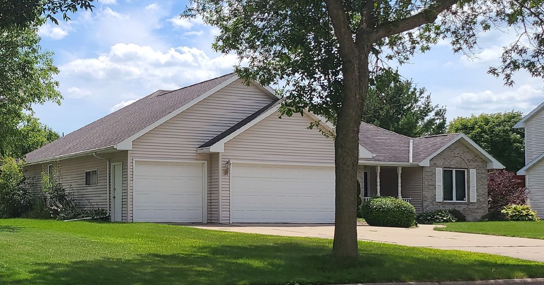 Whistling Swan Cir, DE Pere, WI 54115 #1