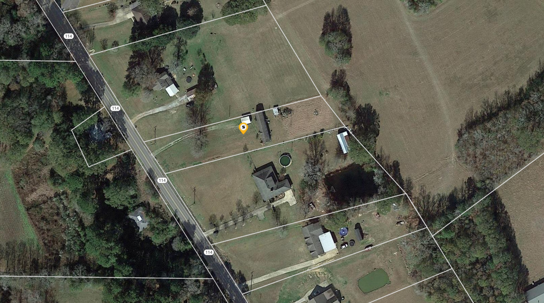 Highway 114 , Hessmer, LA 71341