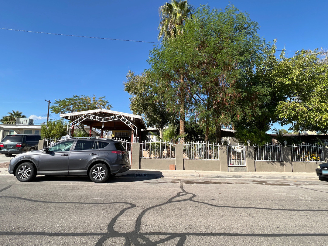 Flower Ave, North Las Vegas, NV 89030