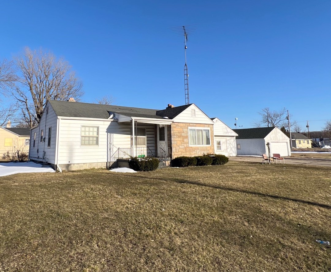 4050 N Jennings Rd, Flint, MI 48504 ServiceLink Auction