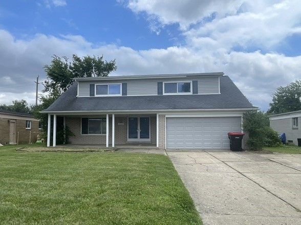 13 Mile Rd, Southfield, MI 48076