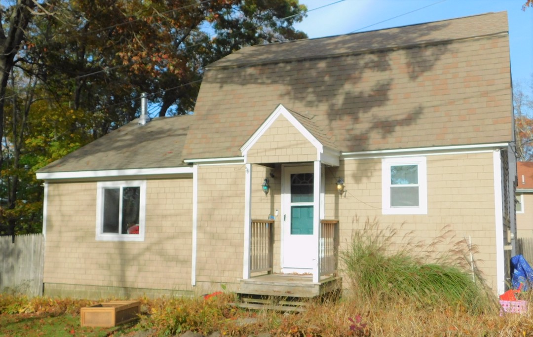 Duncan Dr, Taunton, MA 02780