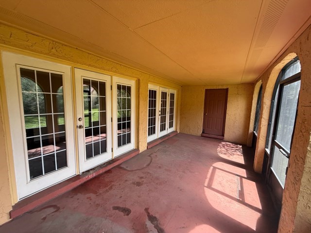 6552 La Mirada Dr photo 7