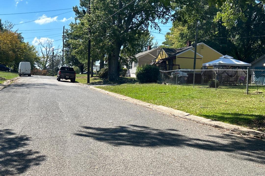 7840 8th Ave S, Birmingham, AL 35206 ServiceLink Auction