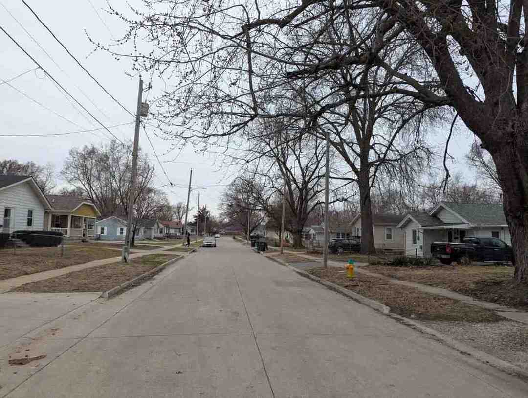 2932 Mahaska Ave, Des Moines, IA 50317 | ServiceLink Auction