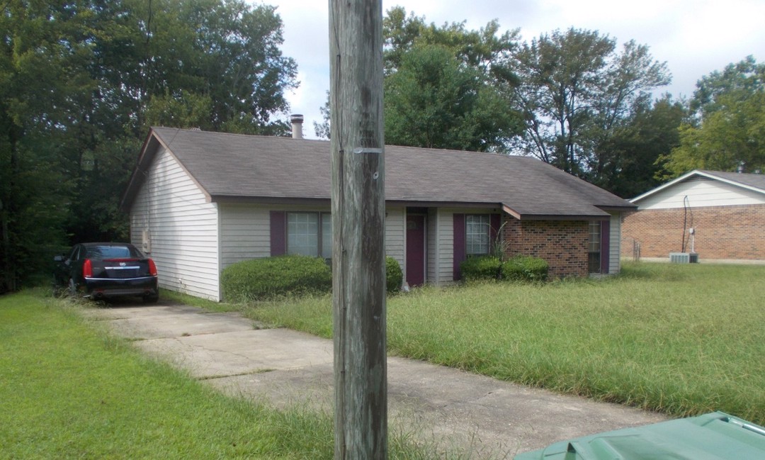 Wilding Dr, Montgomery, AL 36116 #1