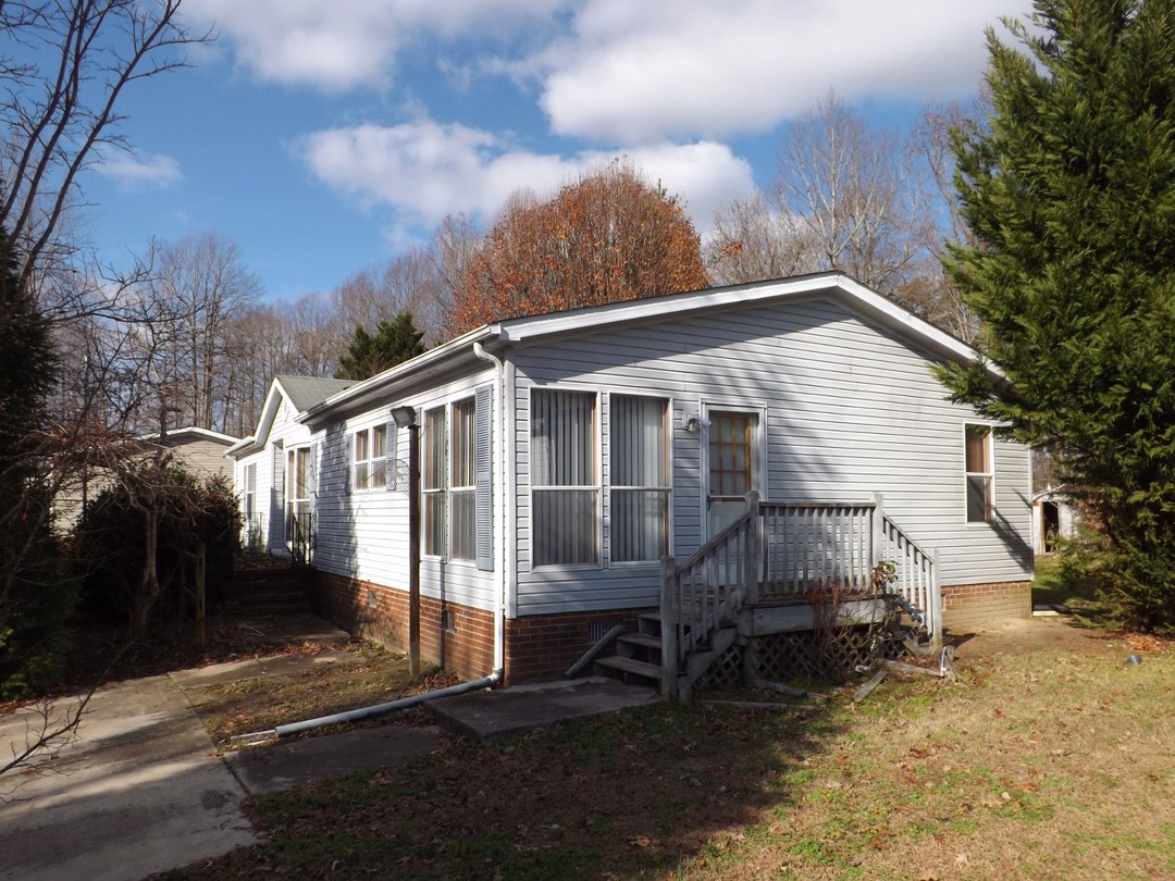 5524 Bridgeway Drive, Greensboro, NC 27406 ServiceLink Auction