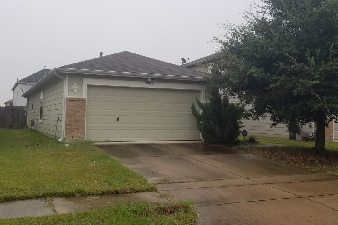 Bach Orchard Trl, Houston, TX 77038 #1