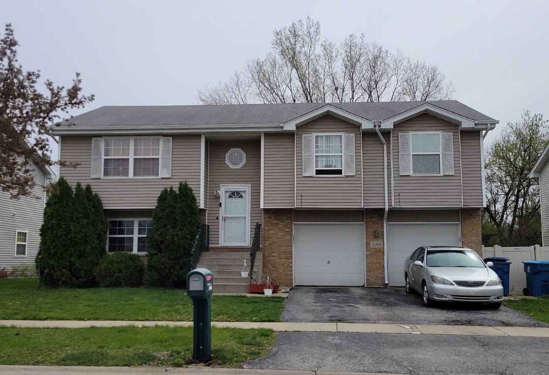 Plum Creek Dr, Sauk Village, IL 60411