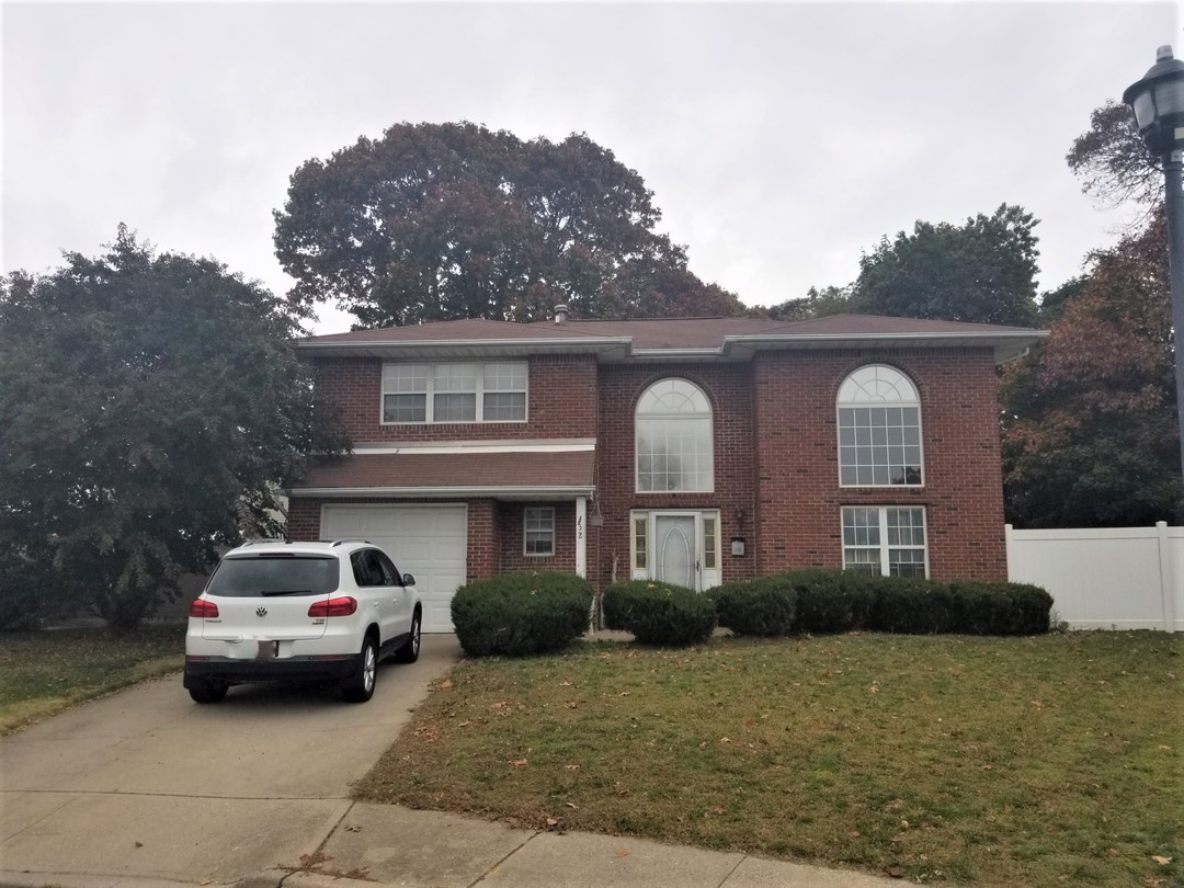 Locust Ct, Rockville Centre, NY 11570 #1
