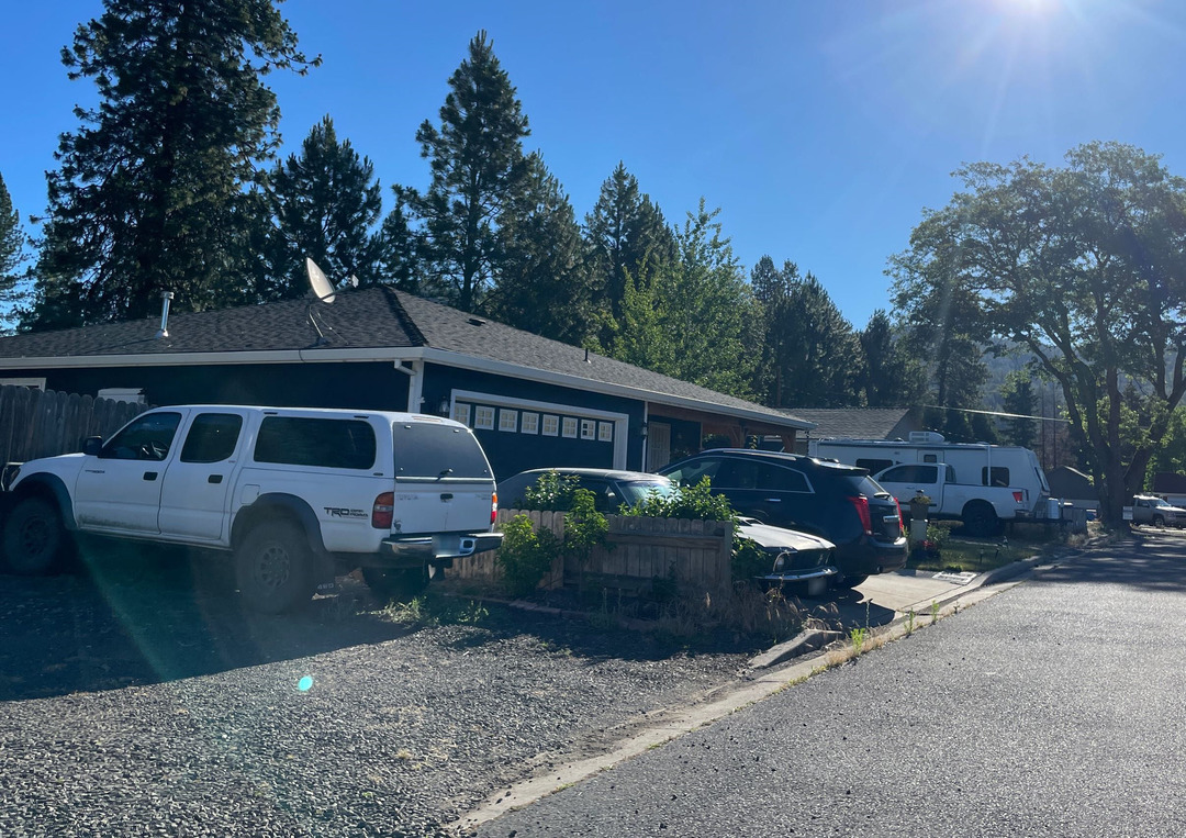 Celtic Cir, Shady Cove, OR 97539 #1