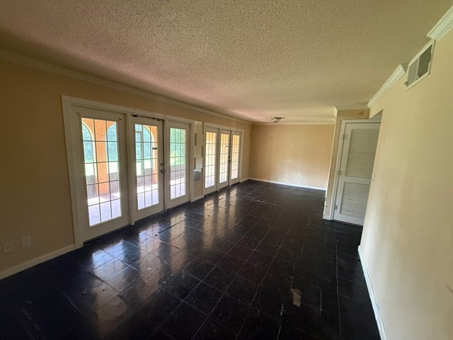 6552 La Mirada Dr photo 8