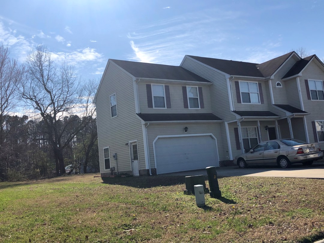 Jonathans Way, Suffolk, VA 23434 #1