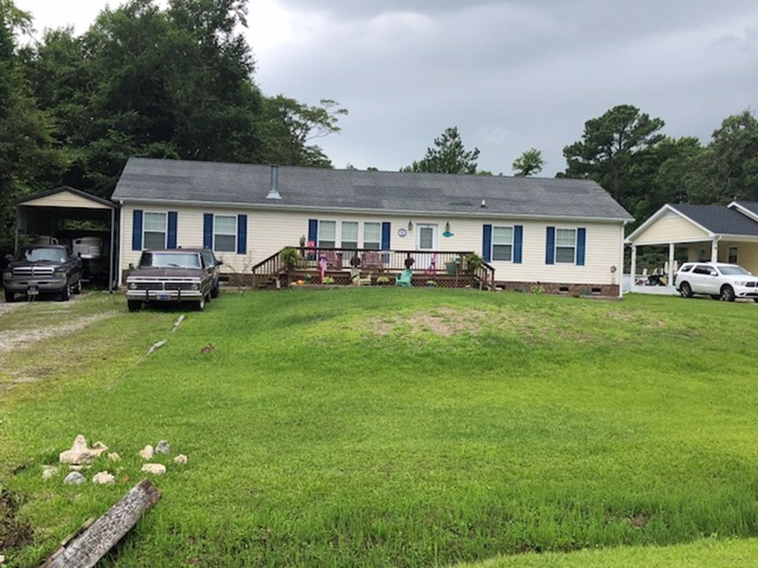 Pearson Cir, Newport, NC 28570