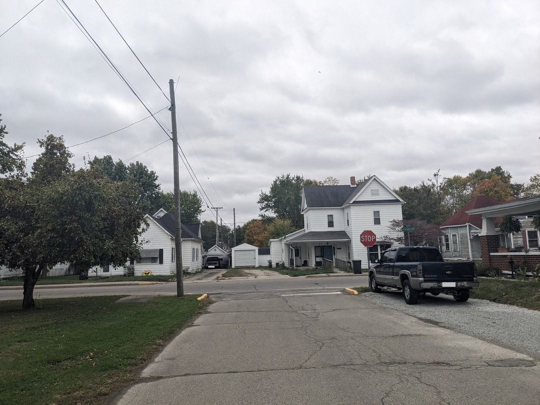 103 E Van Buren Street, Alexandria, IN 46001 ServiceLink Auction