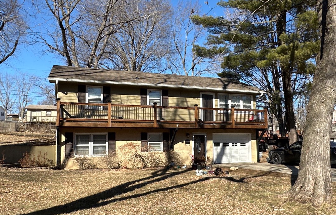 Wornall Rd, Excelsior Springs, MO 64024