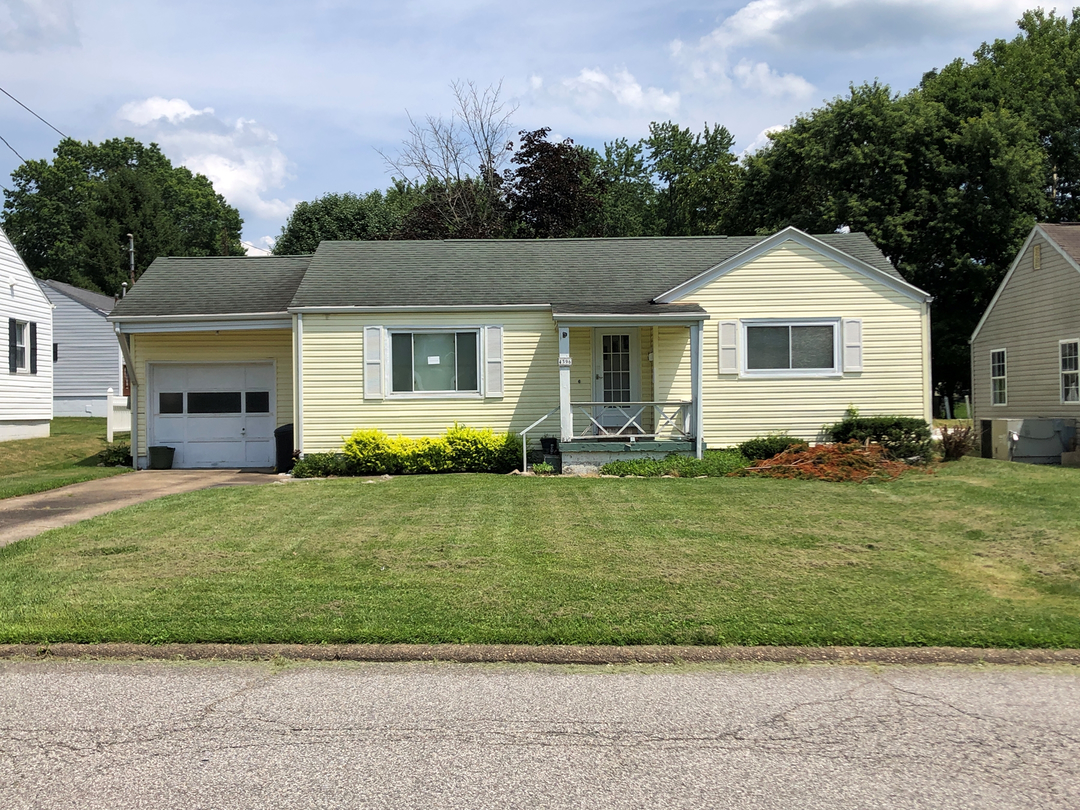 Packard St, Parkersburg, WV 26104 #1