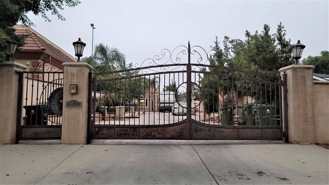Donna Ave, Tarzana, CA 91356