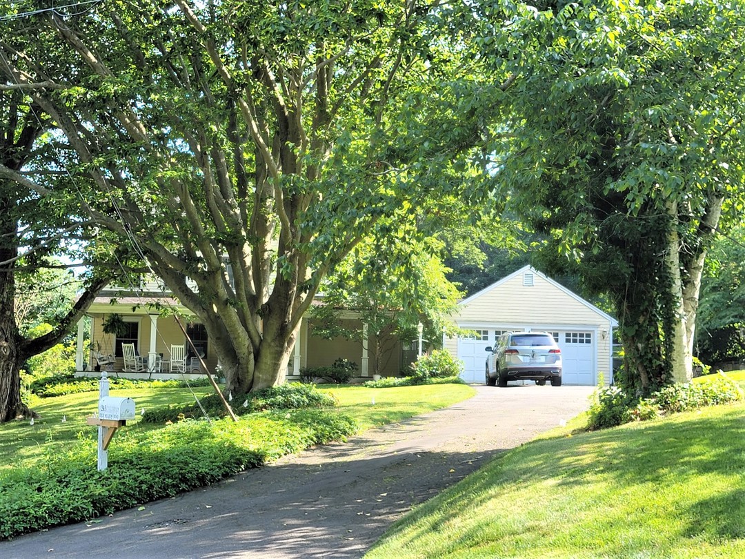 High Meadow Rd, Southport, CT 06890