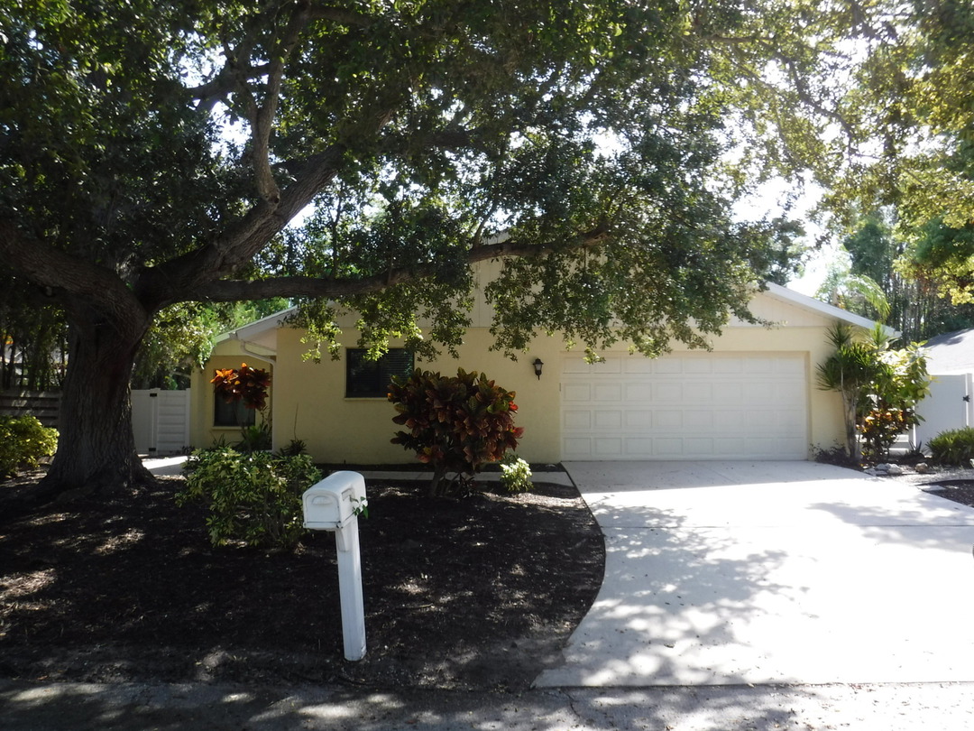 4640 Guava Ct