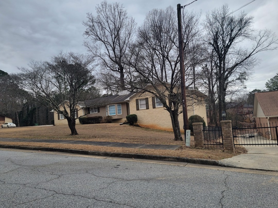 Peyton Woods Trl, Atlanta, GA 30311 #1