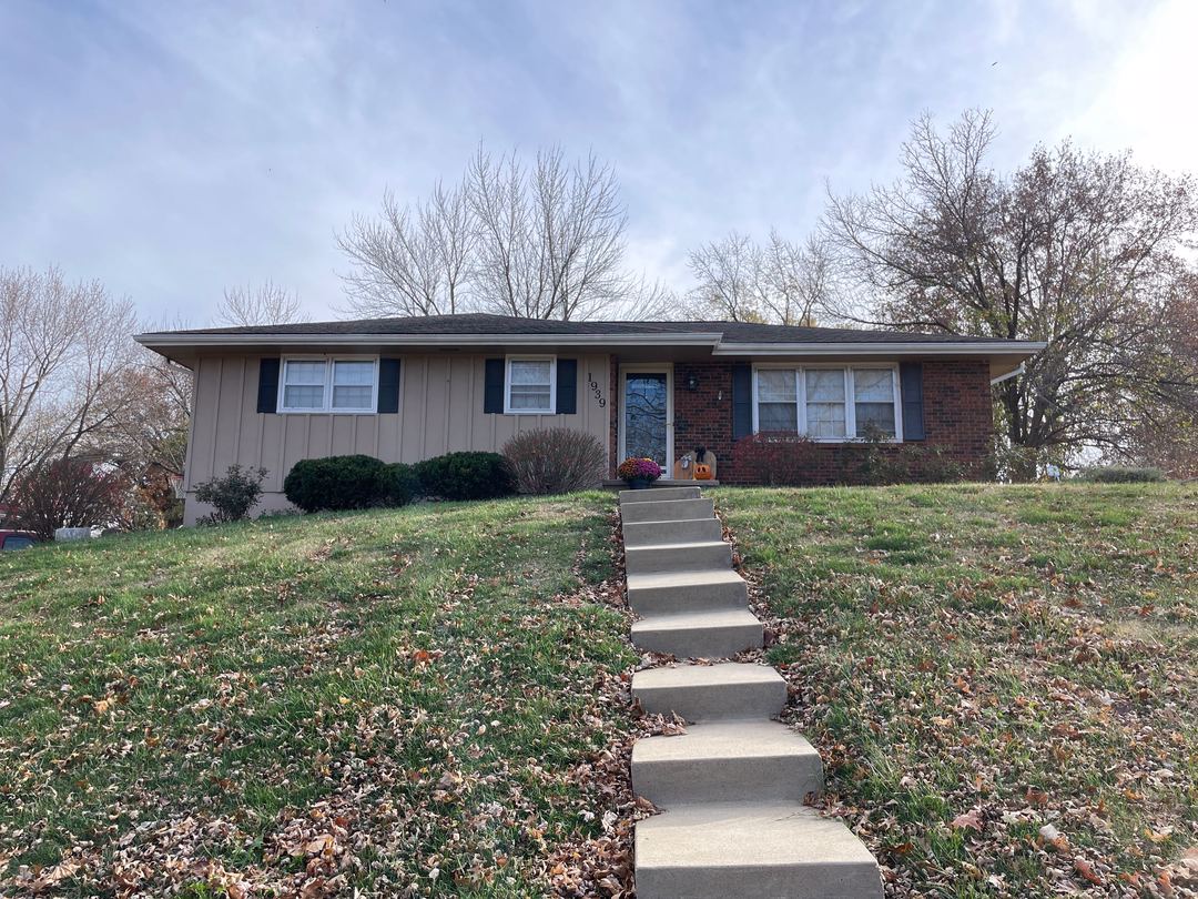 Safari Dr, Saint Joseph, MO 64506
