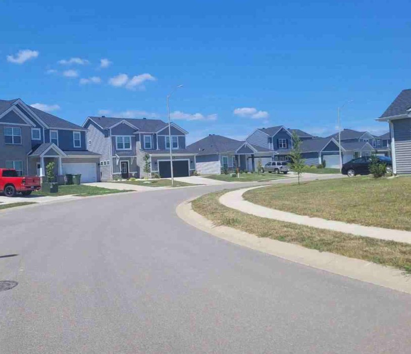 2220 Skaggs Ct, Owensboro, KY 42301 ServiceLink Auction