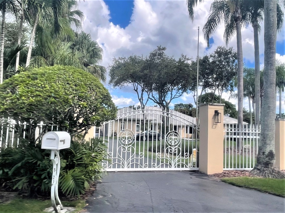 79th Ct, Miami, FL 33143 #1