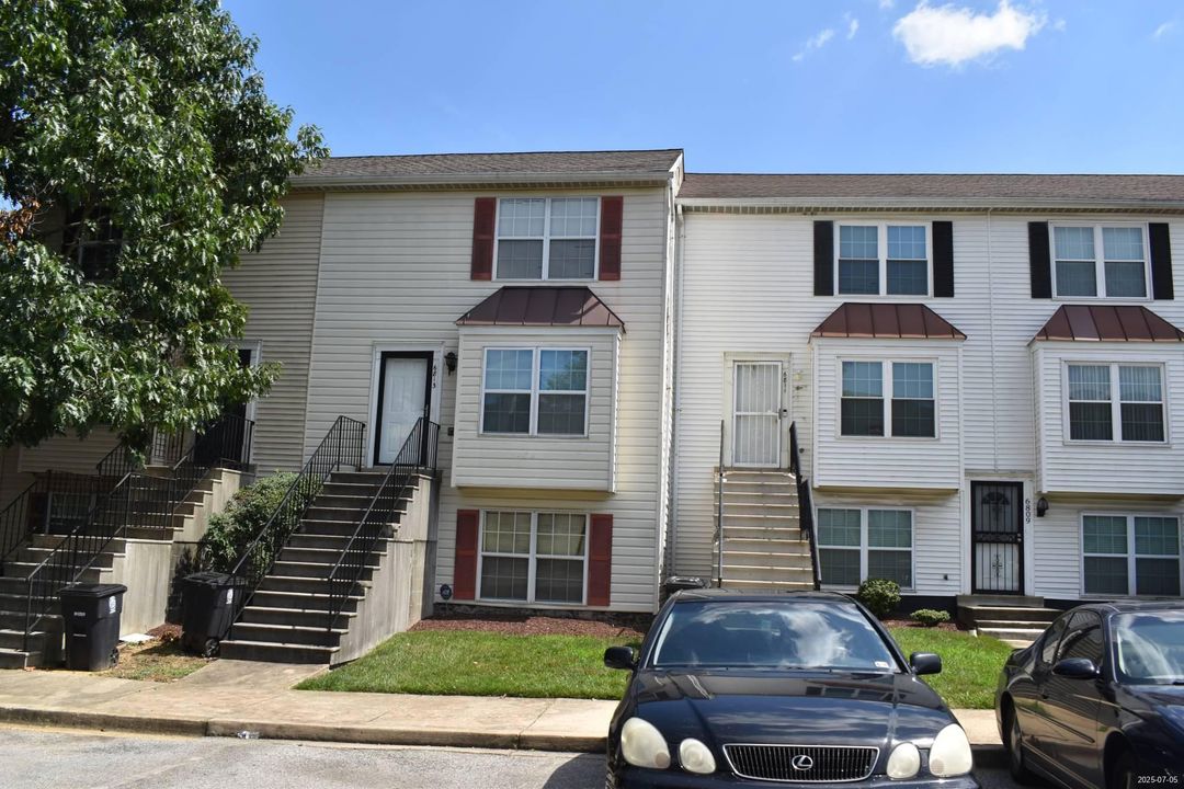 Milltown Ct, District Heights, MD 20747