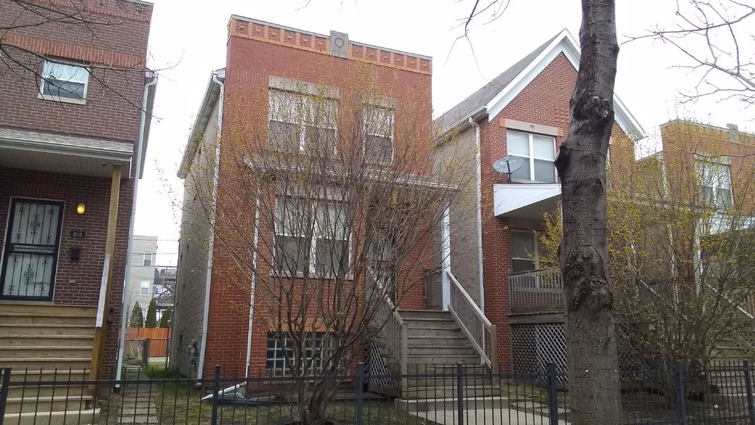 40th St, Chicago, IL 60653 #1