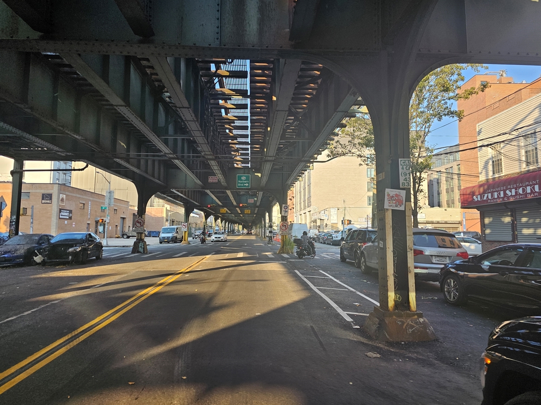 3818 31st Street, Long Island City, NY 11101 ServiceLink Auction