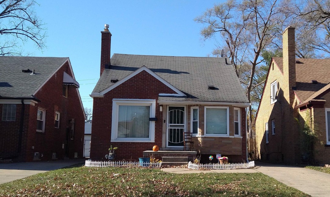 Mendota St, Detroit, MI 48221 #1
