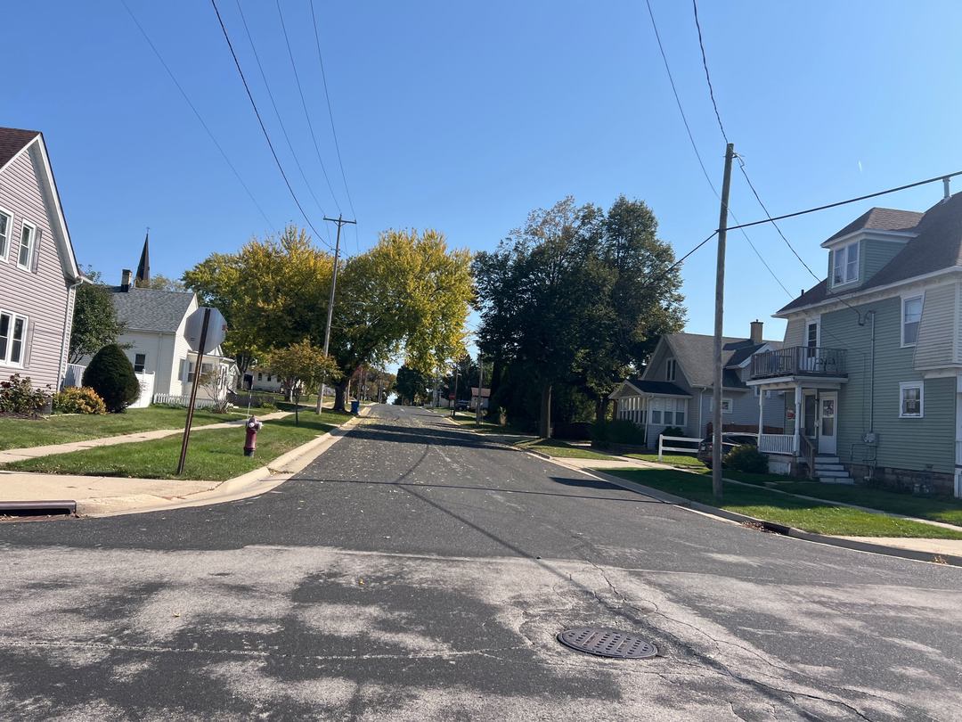 708 Emmet St, Watertown, WI 53094 ServiceLink Auction