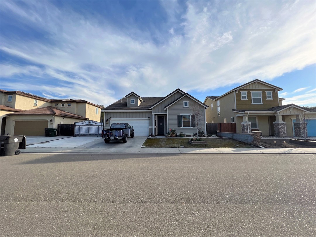 Monte Oro St, Manteca, CA 95337 #1