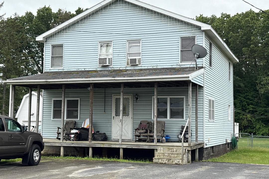 Gates Ave, Fort Edward, NY 12828 #1