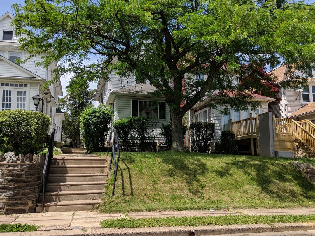 Guenther Ave, Lansdowne, PA 19050