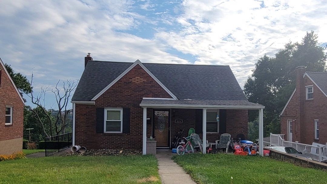 Oakleaf Rd, Pittsburgh, PA 15227