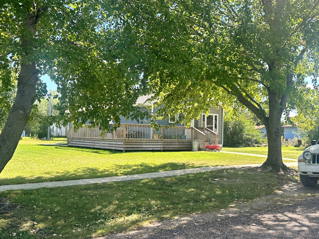 305 S Chestnut St, Winfield, IA 52659 ServiceLink Auction