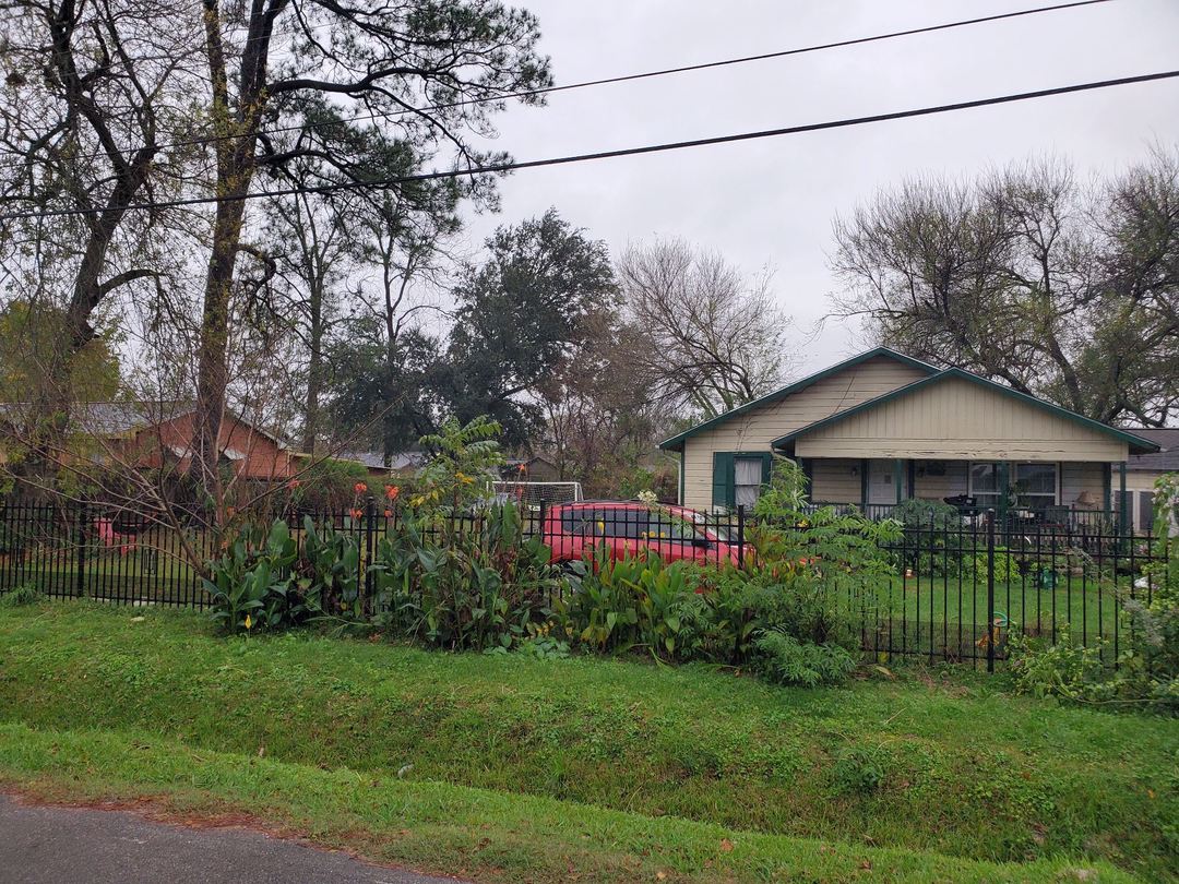 Innsdale Dr, Houston, TX 77076 #1