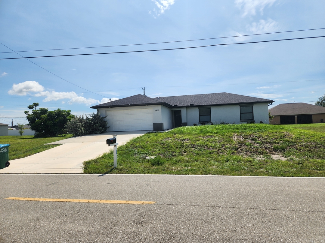Lee County property
