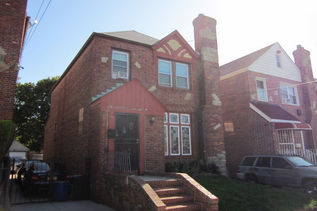 177th Pl, Jamaica, NY 11434 #1