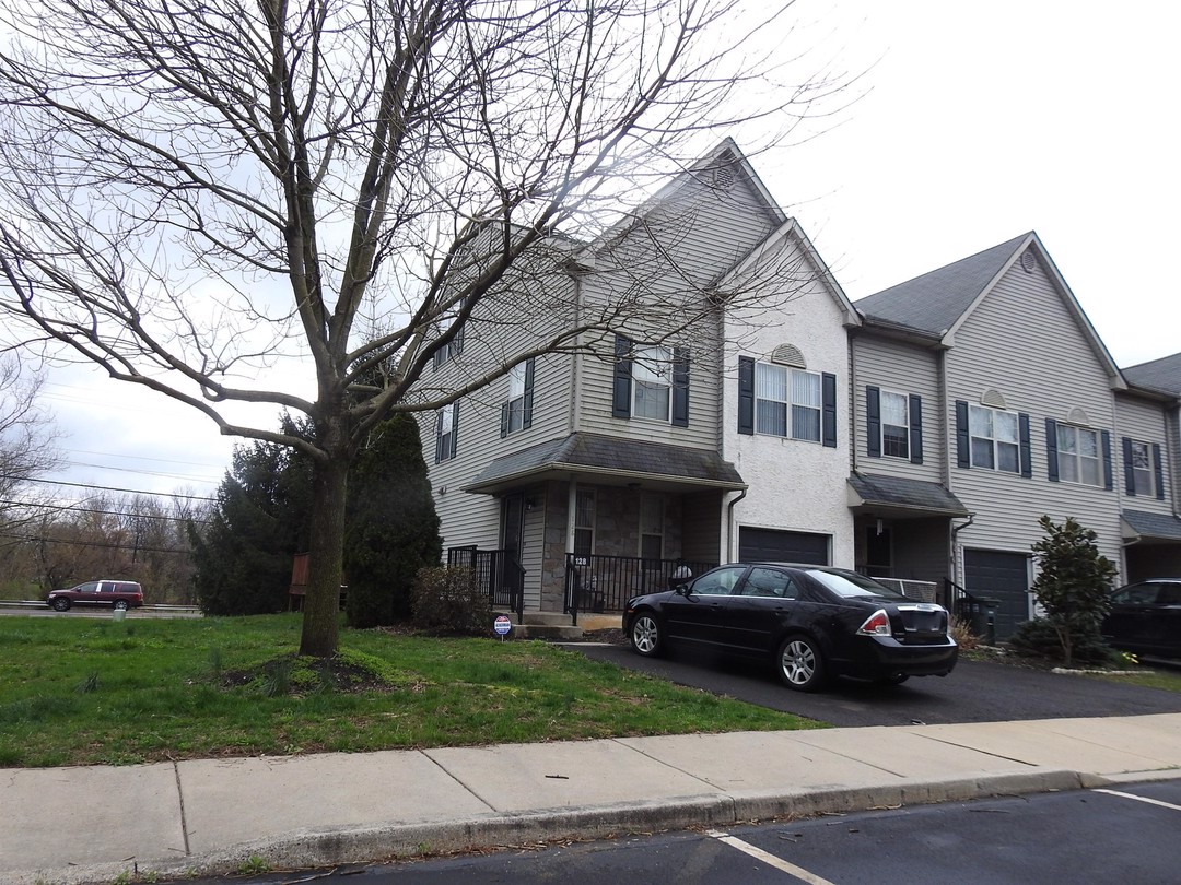 Altimari Ct, Southampton, PA 18966 #1