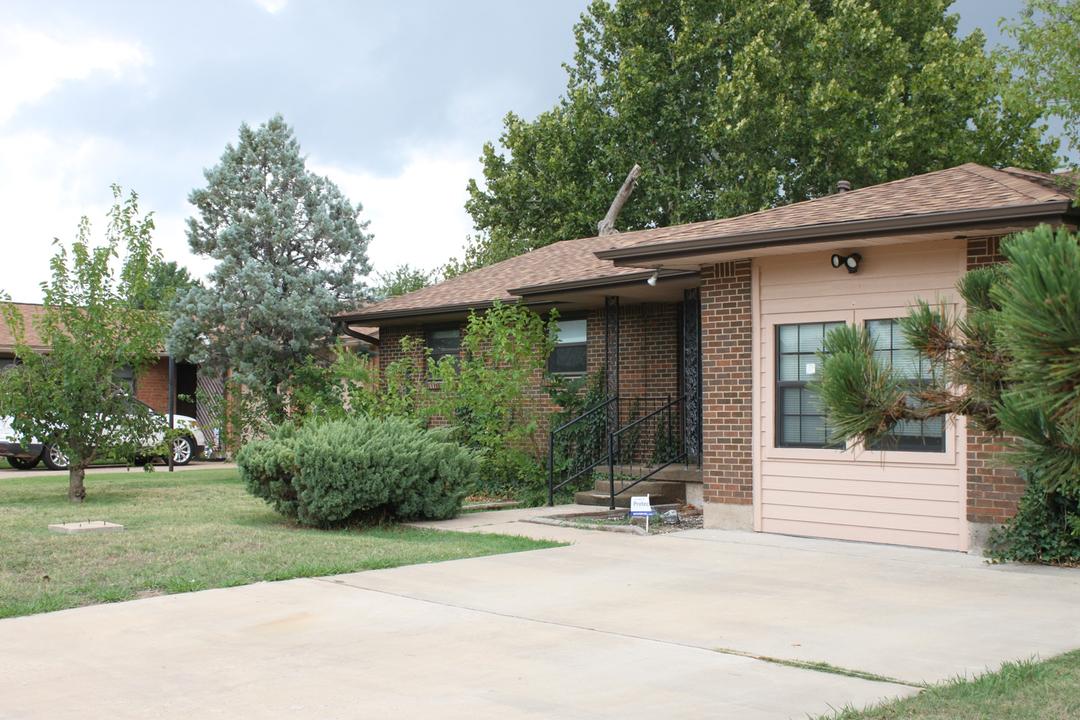 Glenn Ave, Lawton, OK 73505 #1