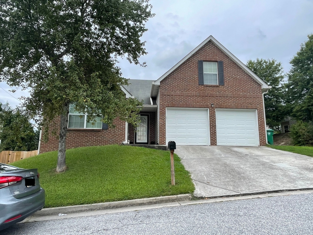 Sandlewood Ct, Lithonia, GA 30058