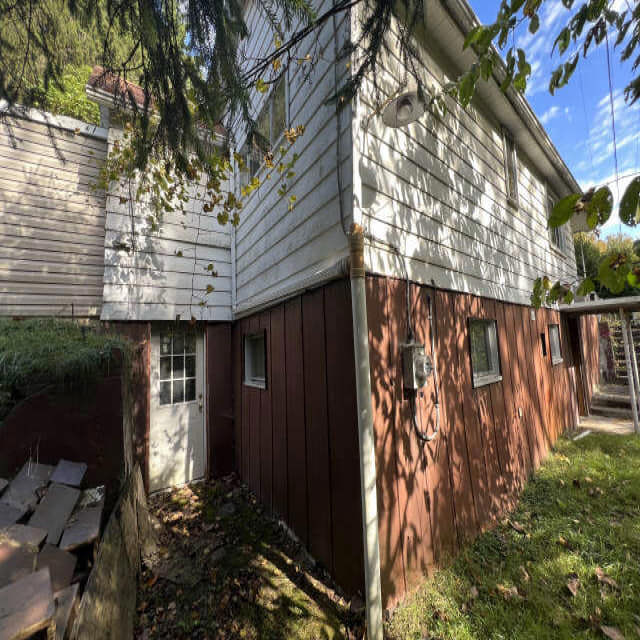 933 Fayette City Rd, Fayette City, PA 15438 ServiceLink Auction